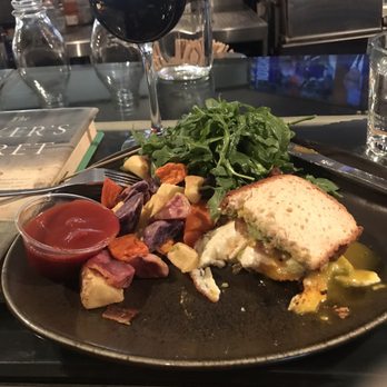 Root Down DIA - Breakfast sandwich, potatoes, and arugula - New American Near Me - Denver, Colorado Root Down DIA - Breakfast sandwich, potatoes, and arugula - New American Near Me - Denver, Colorado