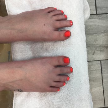 Nails Talk - Pedi!!!!! - Nail Salons Near Me - Bakersfield, California