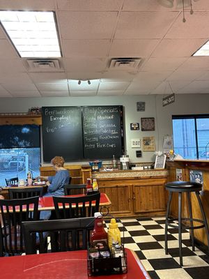 Charlie's Diner by null