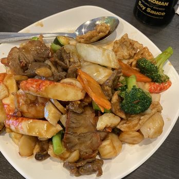 Chef Bo - CS1. Happy Family - very good - Chinese Near Me - Elk Grove, California Chef Bo - CS1. Happy Family - very good - Chinese Near Me - Elk Grove, California