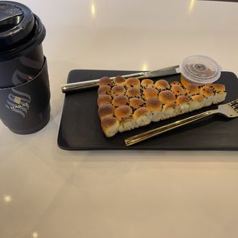 Haraz Coffee House - Pistachio Latte and bees bite - Coffee & Tea Near Me - Irving, Texas