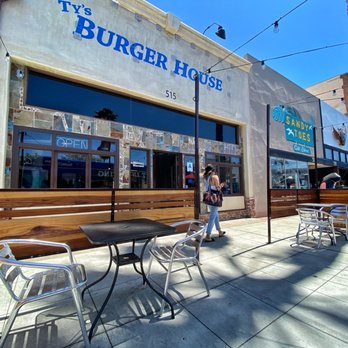 Ty's Burger House - Entrance - Burgers Near Me - Oceanside, California