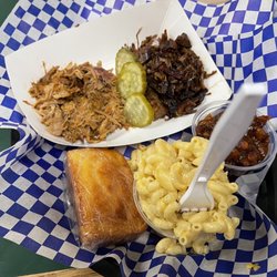 The Sloppy Pig - 2 meat plate...pulled pork and brisket with baked beans and mac