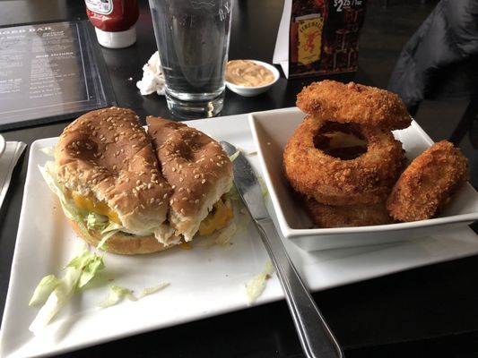 W Burger Bar by null