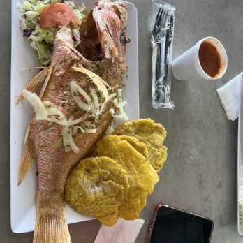 Mickey's Restaurant - Food - Seafood Near Me - Naguabo, Puerto Rico