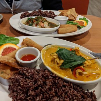Thai Basil - Thai Near Me - Fullerton, California