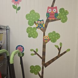Odds & Ends - A Kuakini Thrift Shop