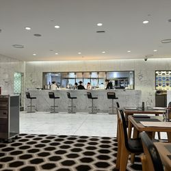 Qantas International Business Lounge - Food area
