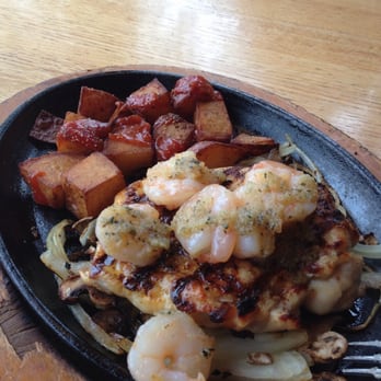 Applebee's Grill + Bar - Bourbon chicken & shrimp with roasted potatoes - Sports Bars Near Me - Camarillo, California Applebee's Grill + Bar - Bourbon chicken & shrimp with roasted potatoes - Sports Bars Near Me - Camarillo, California