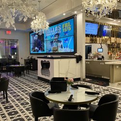 Sugar Factory - Queens - Nice ambiance.