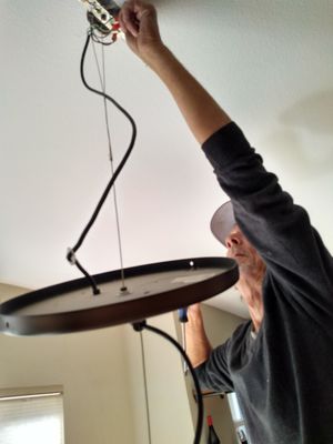 HandyHands Logo