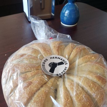 Fresh Love - Sourdough pull apart by Dos Hermanos Bakery - Juice Bars & Smoothies Near Me - Portland, Oregon Fresh Love - Sourdough pull apart by Dos Hermanos Bakery - Juice Bars & Smoothies Near Me - Portland, Oregon