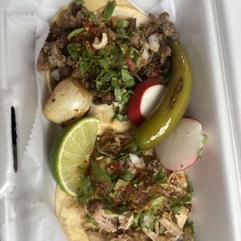 Tacos La Fiesta - Asada (top) and carnita (bottom) tacos - Mexican Near Me - Calistoga, California Tacos La Fiesta - Asada (top) and carnita (bottom) tacos - Mexican Near Me - Calistoga, California