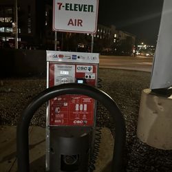 7-Eleven
