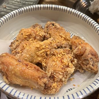 OMELI Kitchen - Chicken Wings garlic - Vietnamese Near Me - Fullerton, California