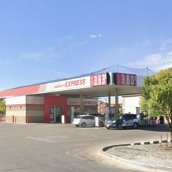 Murphy Express - Front of location