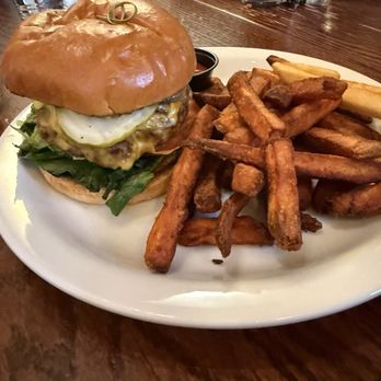 Riverside Clubhouse - House burger with sweet potato fries - New American Near Me - Sacramento, California Riverside Clubhouse - House burger with sweet potato fries - New American Near Me - Sacramento, California