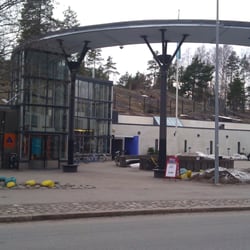 Itäkeskuksen uimahalli