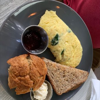 Sarabeth's Key West - Spinach and goat cheese omelette - American Near Me - Key West, Florida Sarabeth's Key West - Spinach and goat cheese omelette - American Near Me - Key West, Florida