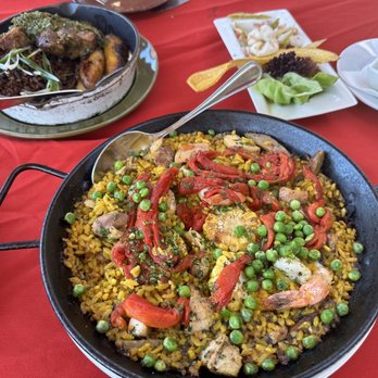 Oyo - Paella Oyo and Jerk Shoulder! - Latin American Near Me - Pleasanton, California Oyo - Paella Oyo and Jerk Shoulder! - Latin American Near Me - Pleasanton, California