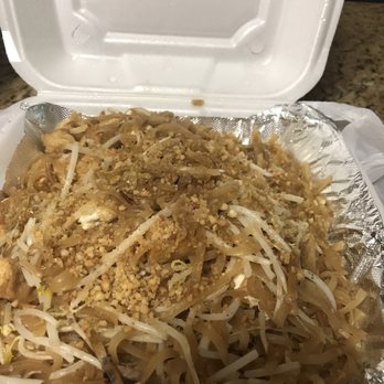 Thai Inn - Pad Thai (dinner size) - Thai Near Me - Rochester Hills, Michigan Thai Inn - Pad Thai (dinner size) - Thai Near Me - Rochester Hills, Michigan