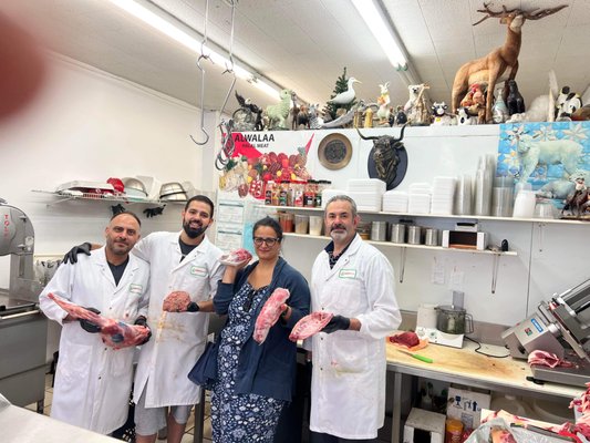 Al Walaa Halal Meat & Grocery by null