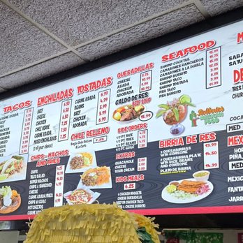 Rolberto's - The right half of the menu as of 7/2026. The left side lists combination plates and burrito options. - Mexican Near Me - Winnemucca, Nevada Rolberto's - The right half of the menu as of 7/2026. The left side lists combination plates and burrito options. - Mexican Near Me - Winnemucca, Nevada
