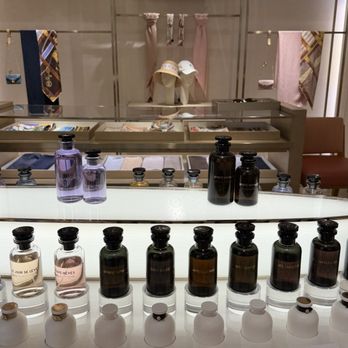 Louis Vuitton Naples - Leather Goods Near Me - Naples, Florida Louis Vuitton Naples - Leather Goods Near Me - Naples, Florida