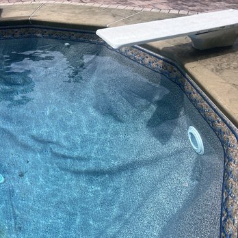 Best Pool Liners - Pool liner pulled away from the walls just two days after the installation - Pool & Hot Tub Service Near Me Best Pool Liners - Pool liner pulled away from the walls just two days after the installation - Pool & Hot Tub Service Near Me