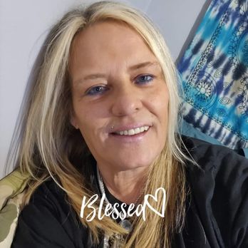 Its All About The Triangle - Shell Lynn age 52 yrs old. - Psychics Near Me