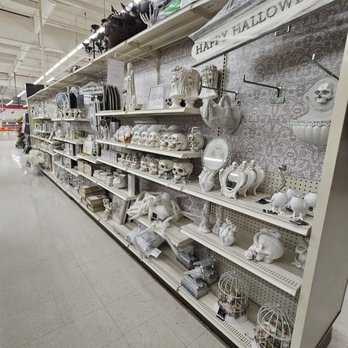 Michaels - 9/6/2024 - Halloween is coming!! All white Halloween stuff this year! - Arts & Crafts Near Me - Beaverton, Oregon Michaels - 9/6/2024 - Halloween is coming!! All white Halloween stuff this year! - Arts & Crafts Near Me - Beaverton, Oregon