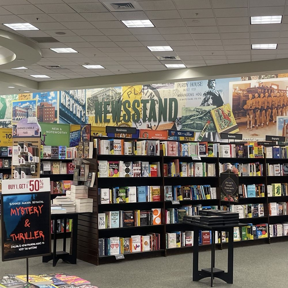 Barnes & Noble - News Stand - Bookstores Near Me - White Plains, New York