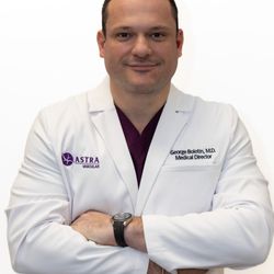 Astra Vein Treatment Center - Headshot of Dr. George Bolotin, Medical Director at Astra Vein Vascular in Astoria Queens