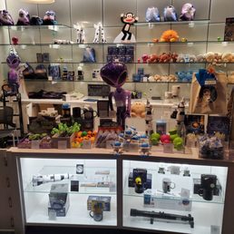 Gift shop