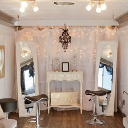 Strada Salon - A look inside our mobile bridal suite.