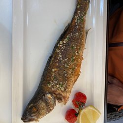Fischviertel am Naschmarkt - Pan fried trout!