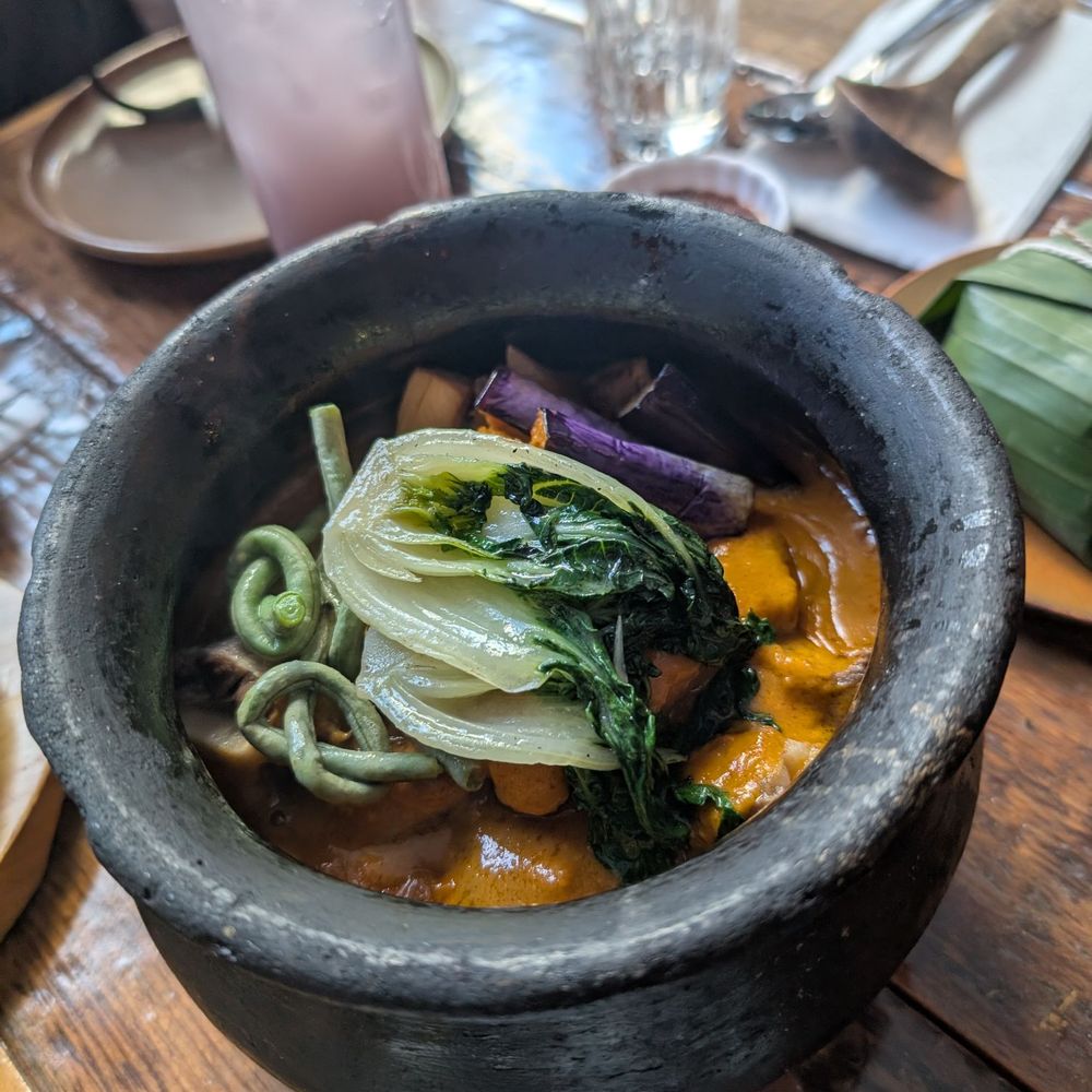 Makilala - Oxtail Kare kare with rice - Filipino Near Me - Toronto, Ontario Makilala - Oxtail Kare kare with rice - Filipino Near Me - Toronto, Ontario