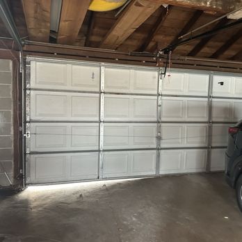 Lakeshore Garage Doors - Garage Door Services Near Me - Wilmette, Illinois