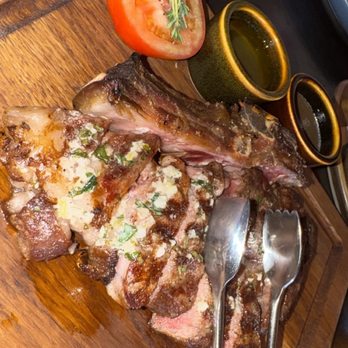 Meat On Ocean - 45 Day Dry Aged 18oz Bone in Rib Eye - Steakhouses Near Me - Santa Monica, California Meat On Ocean - 45 Day Dry Aged 18oz Bone in Rib Eye - Steakhouses Near Me - Santa Monica, California