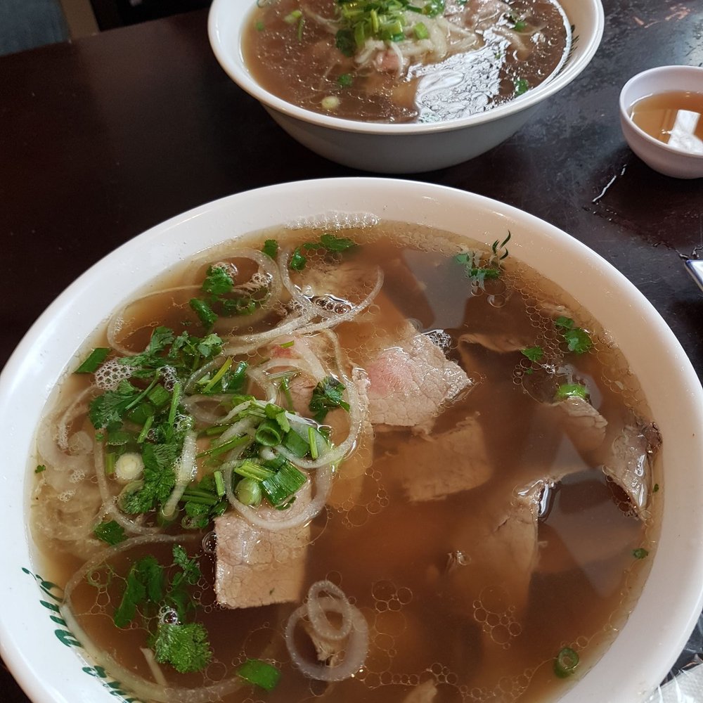Delicious Pho - Small & large size pho difference - Vietnamese Near Me - Vancouver, British Columbia