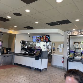 Taco Bell - Order area - Fast Food Near Me - San Jose, California