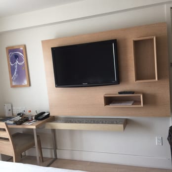 Allegria Hotel - TV :0) - Hotels Near Me - Long Beach, New York