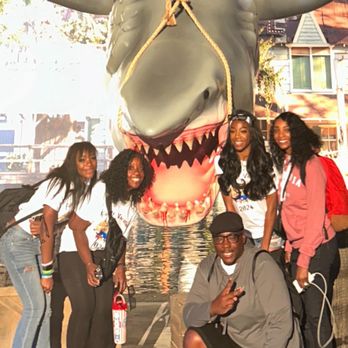 Universal Studios Hollywood - Jaws - Amusement Parks Near Me - Universal City, California