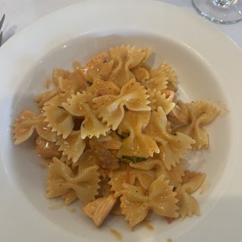 Mezza Luna Restaurant - Farfalle Al Salmon - Italian Near Me - Half Moon Bay, California Mezza Luna Restaurant - Farfalle Al Salmon - Italian Near Me - Half Moon Bay, California