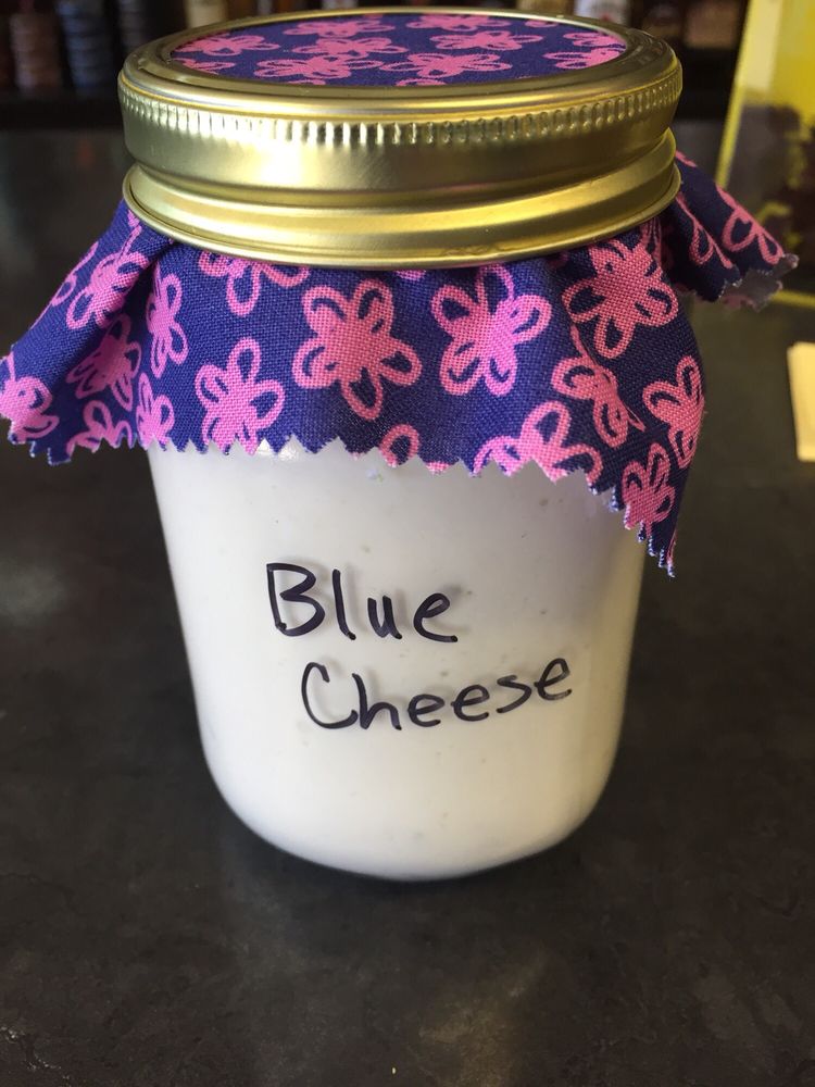 SMITTY’S DRIVEIN LIQUOR Updated October 2024 117 N 1st Ave, Mc