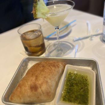 Bonefish Grill - Old fashion, pineapple martini and olive oil with bread - Seafood Near Me - Orland Park, Illinois
