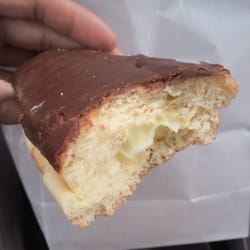 Franca Bakery - Cream filled? - not great. Dough was old tasting and not soft enough. Plus it was light on the filling.