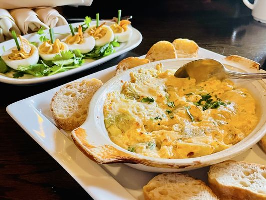 Lady Gregory's Irish Bar & Restaurant by null