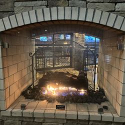 The Hooley Pub & Kitchen - Outdoor fireplace