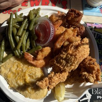 Stewby's Seafood Shanty - Colossal shrimp and chicken tenders , cheese grits and green beans , hush puppies - Seafood Near Me - Ft. Walton Beach, Florida Stewby's Seafood Shanty - Colossal shrimp and chicken tenders , cheese grits and green beans , hush puppies - Seafood Near Me - Ft. Walton Beach, Florida